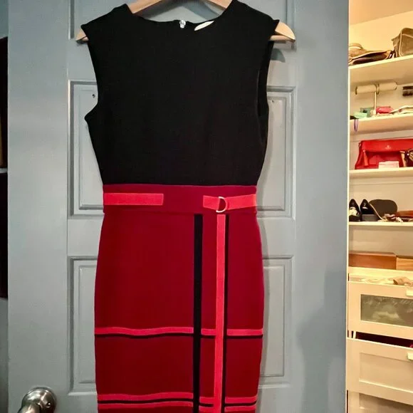 open lace back dress KAREN MILLEN BLACK & RED FLORAL PRINT DRESS & BRAND NEW MATCHING CLUTC   Whispers Dress Agency